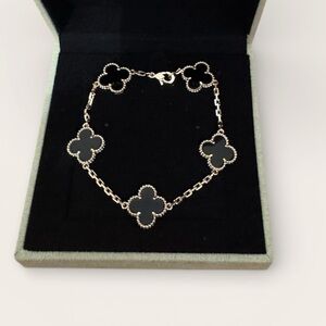 Clover Bracelet black and gold